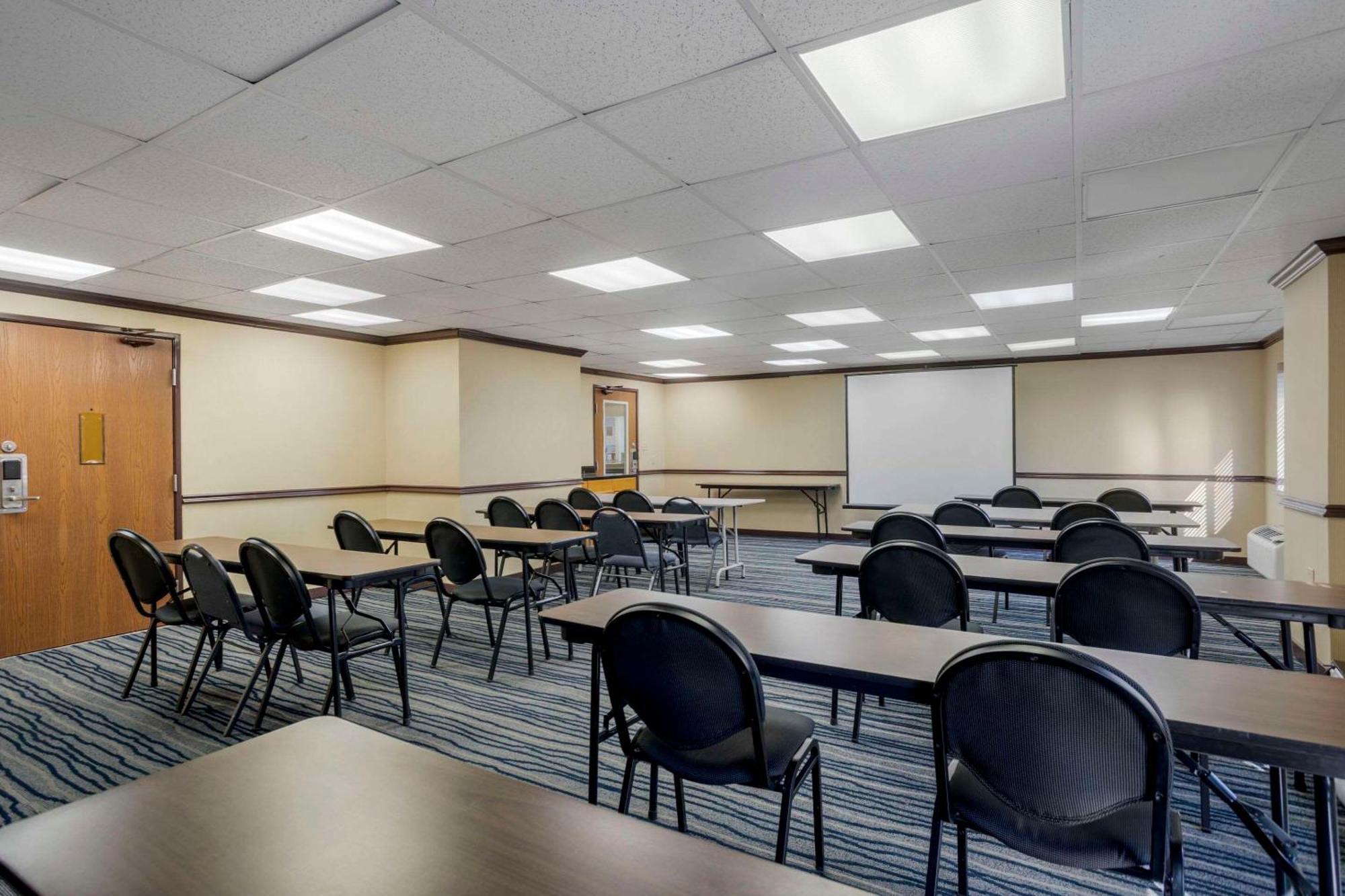 Comfort Inn & Suites Brentwood Dış mekan fotoğraf